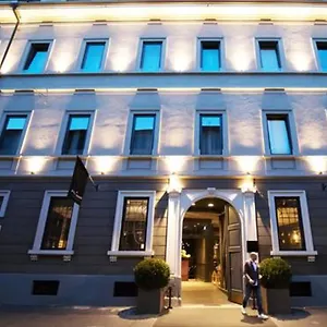 Fifty House Cellini Hotell