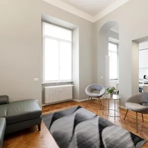 Royal - Centro Milano